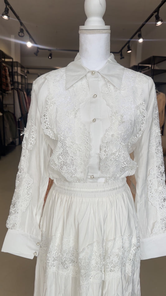 Vintage Romance set  Wit